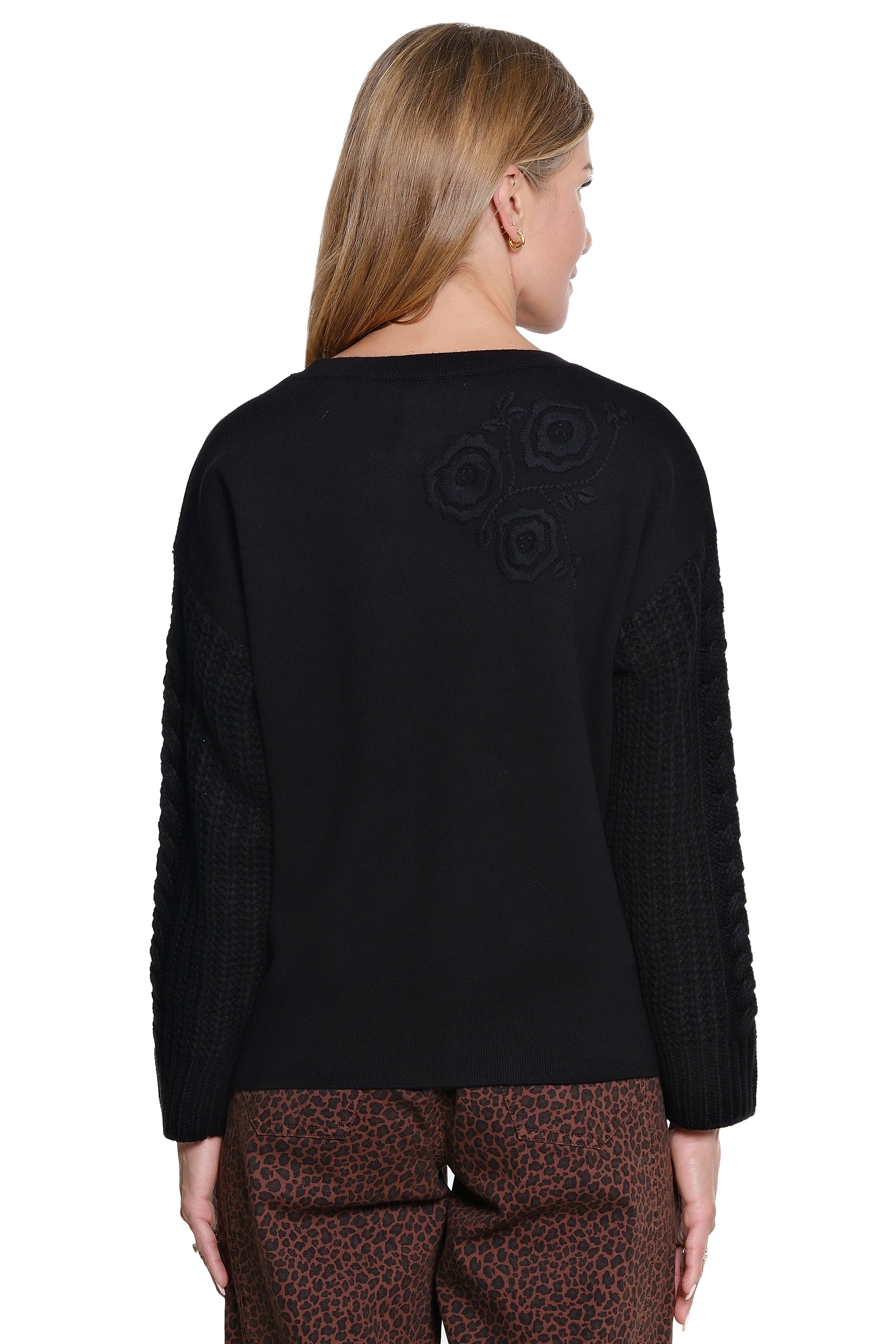 Pullover Knit Sweater - Black